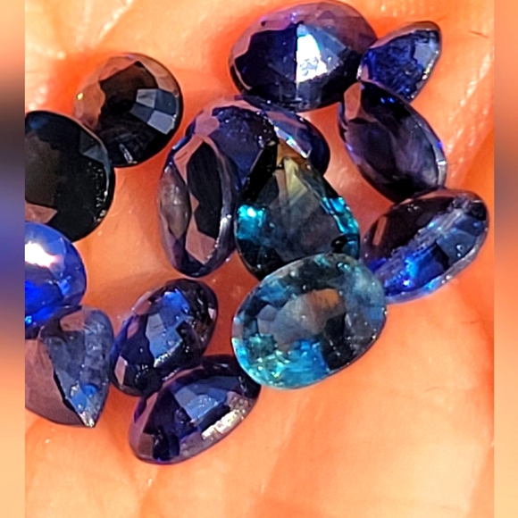 6.26 Carat Parcel Blue Green Australian Parti Sapphires - Picture 5 of 6